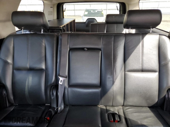 2008 Chevrolet Suburban LT w/2LT with VIN 3GNFK163X8G181070, listed as a Copart auction lot 53097755 with 232,127 mi miles and Salvage Title. Bid and sale history available at carsss.com. Image 10.