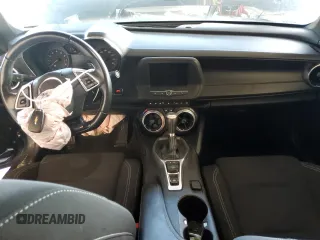 2019 Chevrolet Camaro 1LT with VIN 1G1FB1RS3K0102919, listed as a Copart auction lot 73689352 with 32,650 mi miles. Bid and sale history available at carsss.com. Image 8.