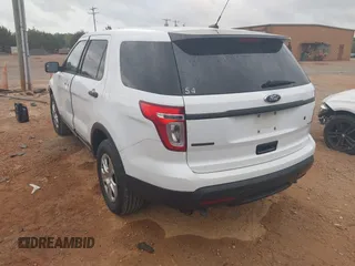 2013 Ford Police Interceptor Utility z VIN 1FM5K8AR1DGC25662, wystawiony jako IAAI lot #41964737 z przebiegiem 119 960 mil mil oraz . Historia ofert i sprzedaży dostępna na DreamBid. Obrazek 3.