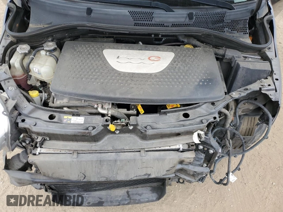 2015 FIAT 500e with VIN 3C3CFFGE1FT522913, listed as a Copart auction lot 54573405 with 37,964 mi miles and Salvage Title. Bid and sale history available at carsss.com. Image 11.