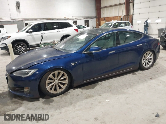2018 Tesla Model S 75D with VIN 5YJSA1E24JF257817, listed as a IAAI auction lot 41960439 with 61,971 mi miles and . Bid and sale history available at DreamBid. Image 18.