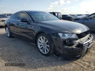 2014 Audi A7 Prestige z VIN WAU2GAFC4EN051245, wystawiony jako Copart lot #55777015 z przebiegiem 149 609 mil mil oraz Tytuł czysty. Historia ofert i sprzedaży dostępna na DreamBid. Obrazek 4.