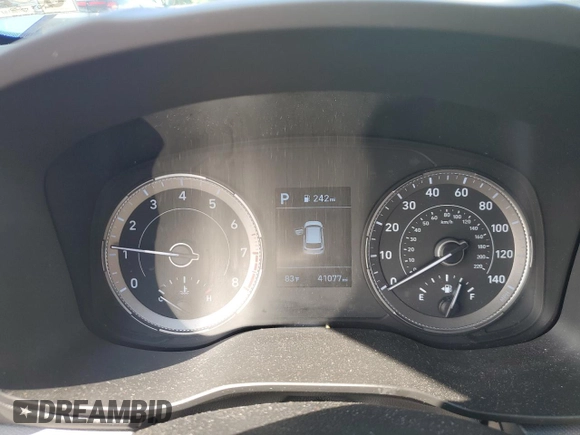 2022 Hyundai Venue SE z VIN KMHRB8A3XNU186571, wystawiony jako Copart lot #56703925 z przebiegiem 41 077 mil mil oraz Szkoda całkowita • Salvage title. Historia ofert i sprzedaży dostępna na DreamBid. Obrazek 9.