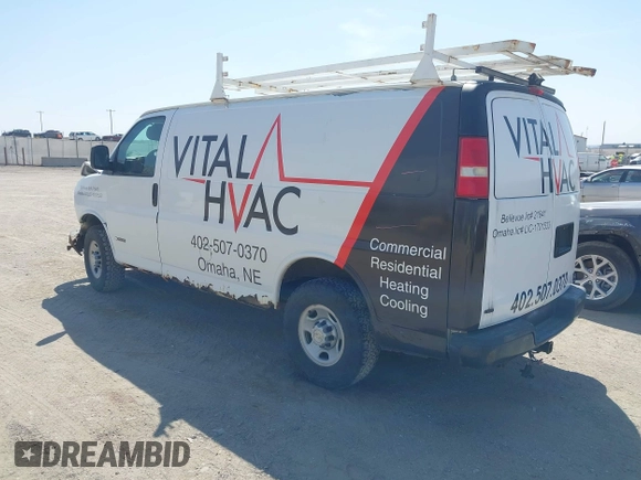 2005 Chevrolet Express Cargo with VIN 1GCGG25V951229076, listed as a IAAI auction lot 42031009 with 114,530 mi miles and . Bid and sale history available at DreamBid. Image 3.