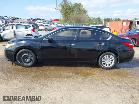2017 Nissan Altima 2.5 SV with VIN 1N4AL3AP2HC177593, listed as a IAAI auction lot 41918149 with 173,257 mi miles. Bid and sale history available at carsss.com. Image 14.