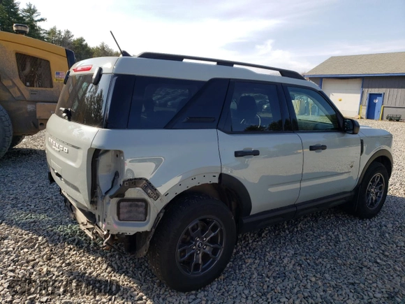 2023 Ford Bronco Sport Big Bend with VIN 3FMCR9B64PRD48415, listed as a Copart auction lot 53999135 with 27,756 mi miles and Salvage title. Bid and sale history available at DreamBid. Image 3.