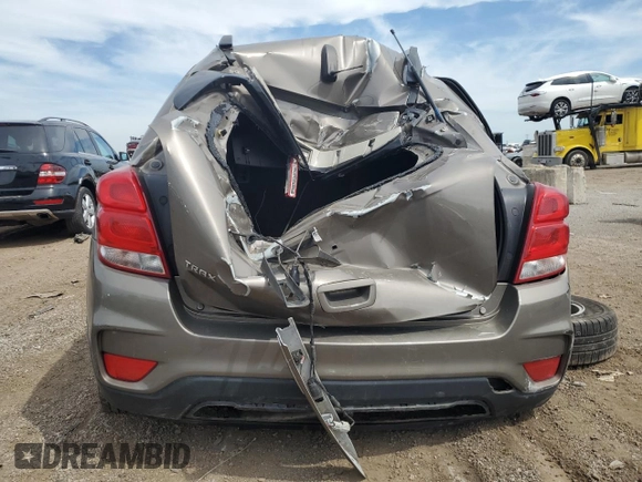 2021 Chevrolet Trax LT with VIN KL7CJLSB8MB331295, listed as a Copart auction lot 55824065 with Not provided miles and Salvage title. Bid and sale history available at DreamBid. Image 6.