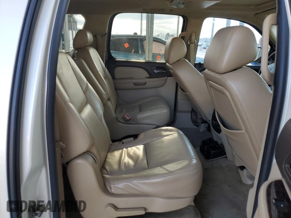 2010 GMC Yukon XL Denali with VIN 1GKUKMEF6AR146632, listed as a Copart auction lot 43939415 with 165,204 mi miles and Salvage Title. Bid and sale history available at carsss.com. Image 11.