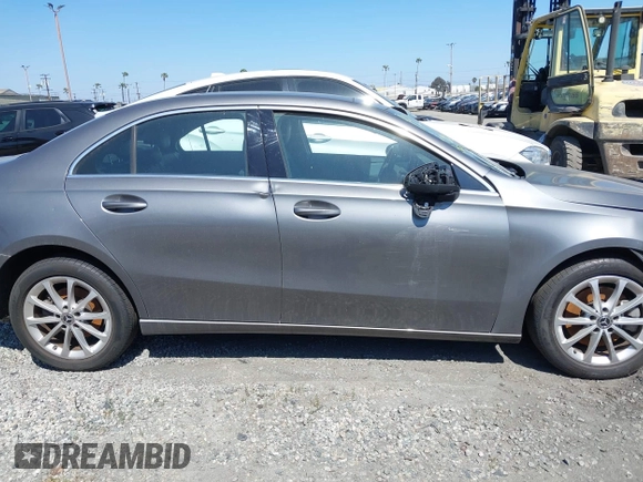 2019 Mercedes-Benz A 220 with VIN WDD3G4EB3KW025944, listed as a IAAI auction lot 41570777 with 23,332 mi miles and . Bid and sale history available at DreamBid. Image 13.