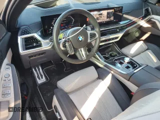 2024 BMW X7 M60i with VIN 5UX33EM00R9V42847, listed as a Copart auction lot 46498875 with 6,310 mi miles and Salvage Title. Bid and sale history available at carsss.com. Image 8.
