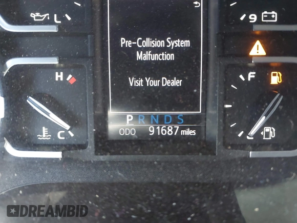 2018 Toyota Tundra 2WD SR5 with VIN 5TFEM5F14JX133862, listed as a IAAI auction lot 41664452 with 91,687 mi miles. Bid and sale history available at carsss.com. Image 15.