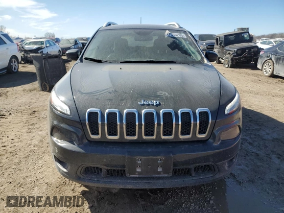 2018 Jeep Cherokee Latitude Plus with VIN 1C4PJLLX0JD584108, listed as a Copart auction lot 47093205 with 62,208 mi miles and Salvage Title. Bid and sale history available at carsss.com. Image 5.