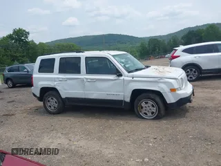 2015 Jeep Patriot Sport с VIN 1C4NJRBB6FD109330, выставлен на аукционе IAAI как лот 42486124 с пробегом 111 618 миль миль и . История ставок и продаж доступна на DreamBid. Изображение 13.