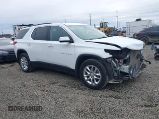 2019 Chevrolet Traverse LT Cloth z VIN 1GNEVGKW7KJ238904, wystawiony jako IAAI lot #40576377 z przebiegiem 68 414 mil mil oraz . Historia ofert i sprzedaży dostępna na DreamBid. Obrazek 1.