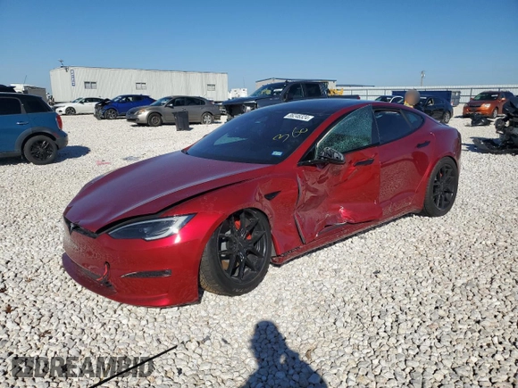 2024 Tesla Model S Plaid с VIN 5YJSA1E61RF533045, выставлен на аукционе Copart как лот 86246324 с пробегом Не указан миль и Списание • Salvage title. История ставок и продаж доступна на DreamBid. Изображение 1.