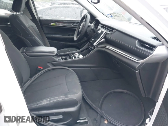 2023 Jeep Grand Cherokee Altitude with VIN 1C4RJJAGXP8755254, listed as a IAAI auction lot 42105780 with 23,030 mi miles and . Bid and sale history available at DreamBid. Image 5.