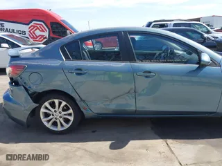 2011 Mazda Mazda3 s Sport with VIN JM1BL1U68B1419411, listed as a IAAI auction lot 41798083 with 105,314 mi miles. Bid and sale history available at carsss.com. Image 6.