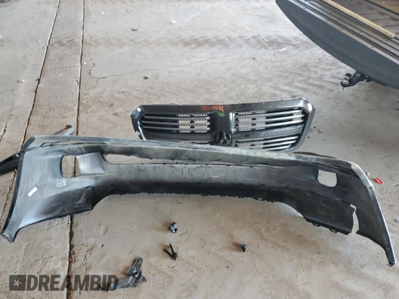 2015 Ram 1500 Sport with VIN 1C6RR6MT5FS785009, listed as a Copart auction lot 84213404 with 196,256 mi miles and Salvage title. Bid and sale history available at DreamBid. Image 14.