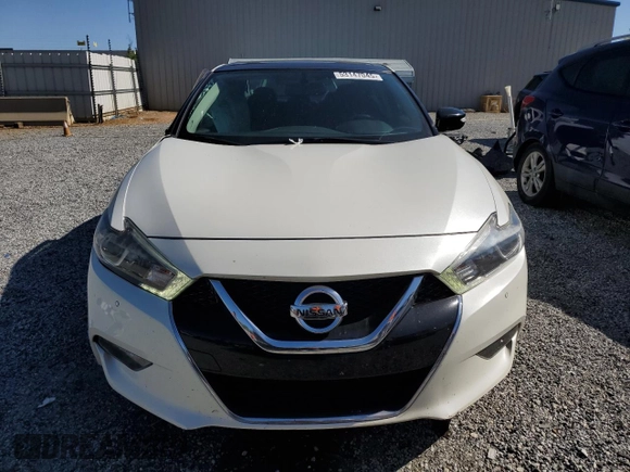 2018 Nissan Maxima SR z VIN 1N4AA6AP7JC401700, wystawiony jako Copart lot #53147045 z przebiegiem 105 502 mil mil oraz Szkoda całkowita • Salvage title. Historia ofert i sprzedaży dostępna na DreamBid. Obrazek 5.