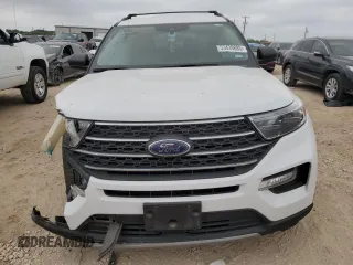 2020 Ford Explorer XLT z VIN 1FMSK7DH3LGA91252, wystawiony jako Copart lot #53439885 z przebiegiem 49 644 mil mil oraz Szkody całkowita. Historia ofert i sprzedaży dostępna na DreamBid. Obrazek 5.