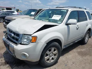 2010 Ford Escape Limited with VIN 1FMCU9E72AKC27235, listed as a IAAI auction lot 42378666 with 112,991 mi miles and . Bid and sale history available at DreamBid. Image 16.