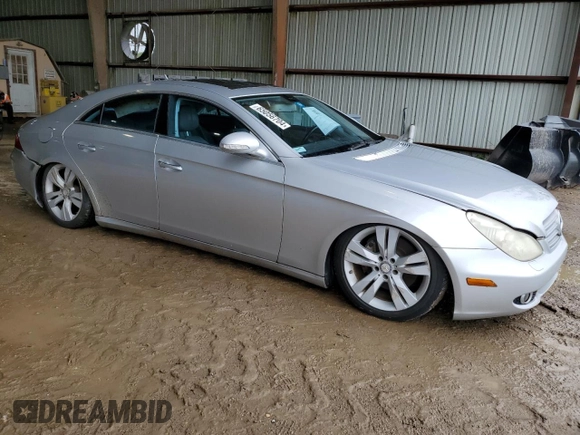 2007 Mercedes-Benz CLS-Class 5.5L with VIN WDDDJ72X87A086024, listed as a Copart auction lot 65056704 with 0 mi miles and Salvage Title. Bid and sale history available at carsss.com. Image 4.