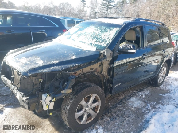 2011 Toyota RAV4 Ltd with VIN 2T3DF4DV8BW122889, listed as a IAAI auction lot 41336809 with 152,612 mi miles. Bid and sale history available at carsss.com. Image 17.