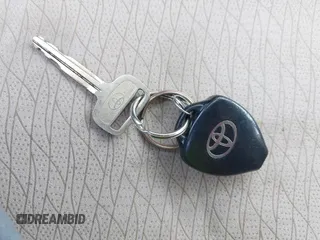 2008 Toyota Yaris z VIN JTDBT923784023369, wystawiony jako IAAI lot #42392943 z przebiegiem 202 679 mil mil oraz . Historia ofert i sprzedaży dostępna na DreamBid. Obrazek 11.