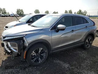 2023 Mitsubishi Eclipse Cross LE z VIN JA4ATVAA0PZ606298, wystawiony jako Copart lot #60924705 z przebiegiem 37 909 mil mil oraz Szkoda całkowita • Salvage title. Historia ofert i sprzedaży dostępna na DreamBid. Obrazek 1.