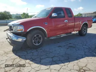 1999 Ford F-150 z VIN 1FTRX17W0XNA88127, wystawiony jako Copart lot #55733355 z przebiegiem Nie podano mil oraz Czysty tytuł • Clean title. Historia ofert i sprzedaży dostępna na DreamBid. Obrazek 1.