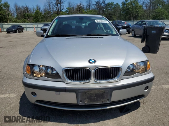2003 BMW 3 Series 325i with VIN WBAAZ334X3PH33503, listed as a Copart auction lot 65090995 with 198,603 mi miles and Clean title. Bid and sale history available at DreamBid. Image 5.