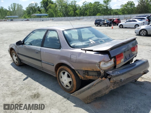 1992 Honda Accord z VIN 1HGCB7277NA019206, wystawiony jako Copart lot #54077035 z przebiegiem 227 766 mil mil oraz Szkoda całkowita • Salvage title. Historia ofert i sprzedaży dostępna na DreamBid. Obrazek 2.