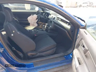 2017 Ford Mustang V6 с VIN 1FA6P8AM0H5263048, выставлен на аукционе IAAI как лот 41903231 с пробегом 77 478 миль миль и . История ставок и продаж доступна на DreamBid. Изображение 5.