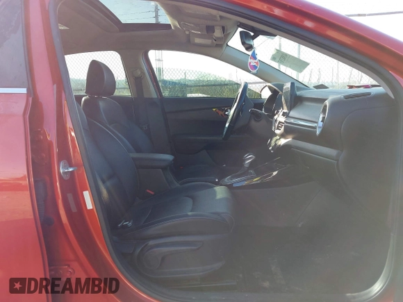 2019 Kia Forte EX with VIN 3KPF54AD7KE070948, listed as a IAAI auction lot 41982763 with 104,915 mi miles. Bid and sale history available at carsss.com. Image 5.