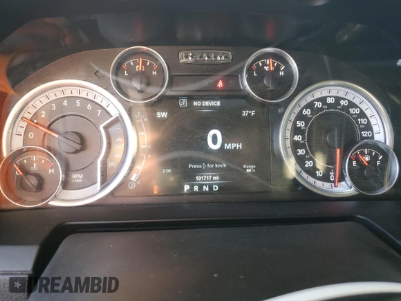2015 Ram 2500 Laramie with VIN 3C6UR5FJ0FG538861, listed as a Copart auction lot 87910695 with 101,717 mi miles and Clean Title. Bid and sale history available at carsss.com. Image 9.