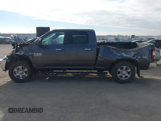 2018 Ram 2500 Big Horn with VIN 3C6UR5DJ8JG283615, listed as a IAAI auction lot 41276125 with 72,740 mi miles. Bid and sale history available at carsss.com. Image 15.