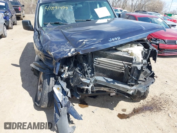 2008 Jeep Liberty Sport with VIN 1J8GN28K08W131786, listed as a IAAI auction lot 41891499 with 192,530 mi miles. Bid and sale history available at carsss.com. Image 6.