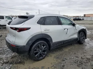 2024 Mazda CX-30 S Select Sport with VIN 3MVDMBBM2RM660521, listed as a Copart auction lot 48143035 with 4,142 mi miles and Salvage Title. Bid and sale history available at DreamBid. Image 3.