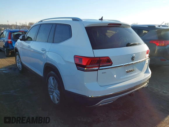 2019 Volkswagen Atlas SEL with VIN 1V2MR2CA2KC522314, listed as a IAAI auction lot 41487693 with 71,053 mi miles and . Bid and sale history available at DreamBid. Image 3.