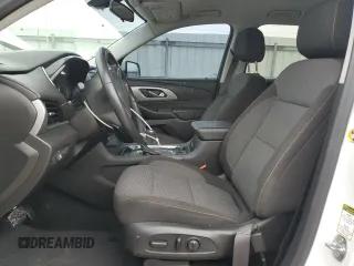 2020 Chevrolet Traverse LT Cloth z VIN 1GNERGKW7LJ317236, wystawiony jako Copart lot #58713465 z przebiegiem 79 070 mil mil oraz Szkoda całkowita • Salvage title. Historia ofert i sprzedaży dostępna na DreamBid. Obrazek 7.