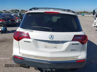 2013 Acura MDX Tech Pkg with VIN 2HNYD2H3XDH524768, listed as a IAAI auction lot 41294377 with 141,939 mi miles. Bid and sale history available at carsss.com. Image 17.