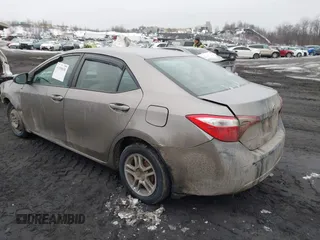 2015 Toyota Corolla L z VIN 2T1BURHE0FC468259, wystawiony jako IAAI lot #41559030 z przebiegiem 299 557 mil mil oraz . Historia ofert i sprzedaży dostępna na DreamBid. Obrazek 3.