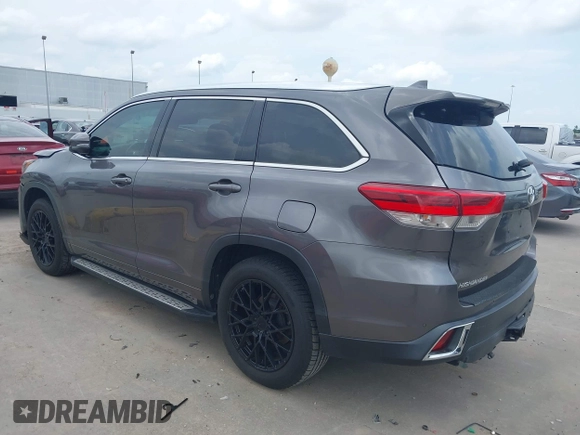 2018 Toyota Highlander Limited с VIN 5TDYZRFH1JS256186, выставлен на аукционе IAAI как лот 42366537 с пробегом 69 894 миль миль и . История ставок и продаж доступна на DreamBid. Изображение 3.