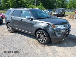 2017 Ford Explorer Platinum с VIN 1FM5K8HT0HGB85923, выставлен на аукционе IAAI как лот 42399738 с пробегом 107 592 миль миль и . История ставок и продаж доступна на DreamBid. Изображение 1.