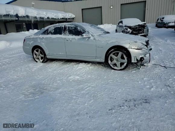 2013 Mercedes-Benz S-Class S 63 AMG with VIN WDDNG7EB6DA509584, listed as a Copart auction lot 45297795 with 92,688 mi miles and Salvage Title. Bid and sale history available at carsss.com. Image 14.