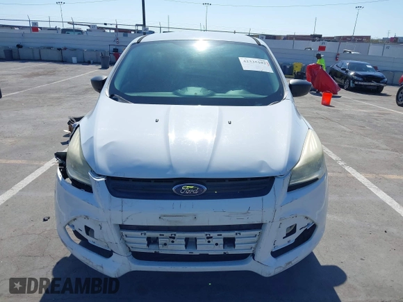 2014 Ford Escape S с VIN 1FMCU0F71EUE28581, выставлен на аукционе IAAI как лот 42335102 с пробегом 228 311 миль миль и . История ставок и продаж доступна на DreamBid. Изображение 12.