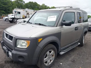2004 Honda Element EX with VIN 5J6YH28574L013382, listed as a IAAI auction lot 42592438 with 119,981 mi miles and . Bid and sale history available at DreamBid. Image 2.