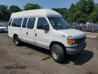 2007 Ford Econoline Cargo Commercial with VIN 1FTNS24W67DB44004, listed as a Copart auction lot 59058654 with 232,452 mi miles and Salvage Title. Bid and sale history available at DreamBid. Image 4.