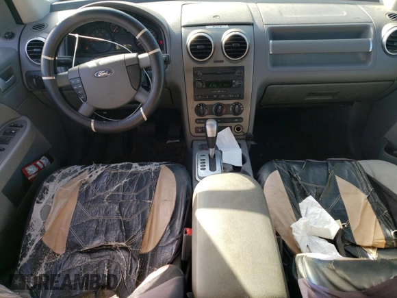 2005 Ford Freestyle SE with VIN 1FMZK01105GA19828, listed as a Copart auction lot 84290684 with 231,841 mi miles and Salvage Title. Bid and sale history available at carsss.com. Image 8.