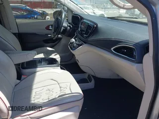 2020 Chrysler Pacifica Limited с VIN 2C4RC1GG1LR184429, выставлен на аукционе IAAI как лот 42701918 с пробегом 73 638 миль миль и . История ставок и продаж доступна на DreamBid. Изображение 5.